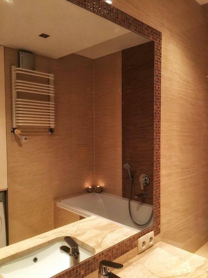Apartament Vincent Metro 83 M2 Varsóvia Exterior foto