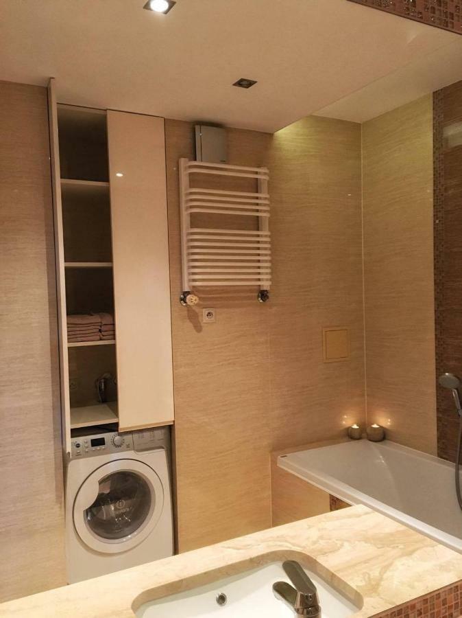 Apartament Vincent Metro 83 M2 Varsóvia Exterior foto